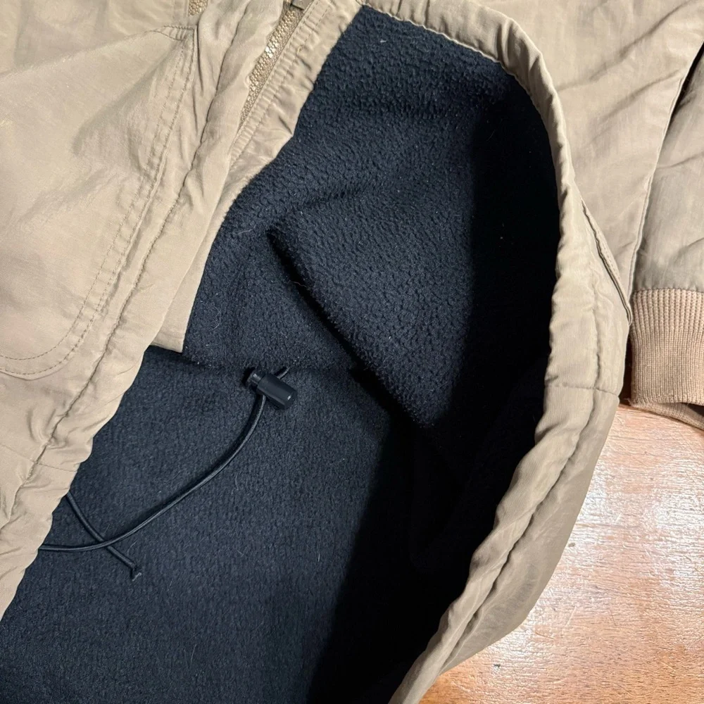 Men's J. Crew Barn coat field Jacket tan with Black Collar fleece lined size Med